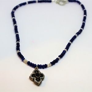 Delicate blue sapphire pendant necklace